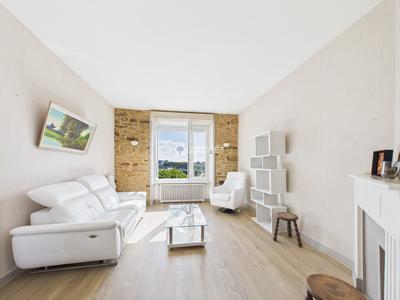 Duplex - 134 m² - 6 pièces