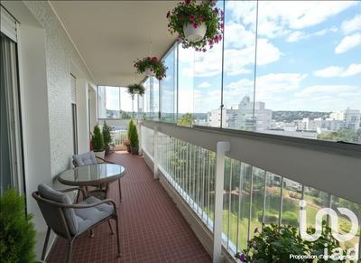 Appartement - 98 m² - 5 pièces