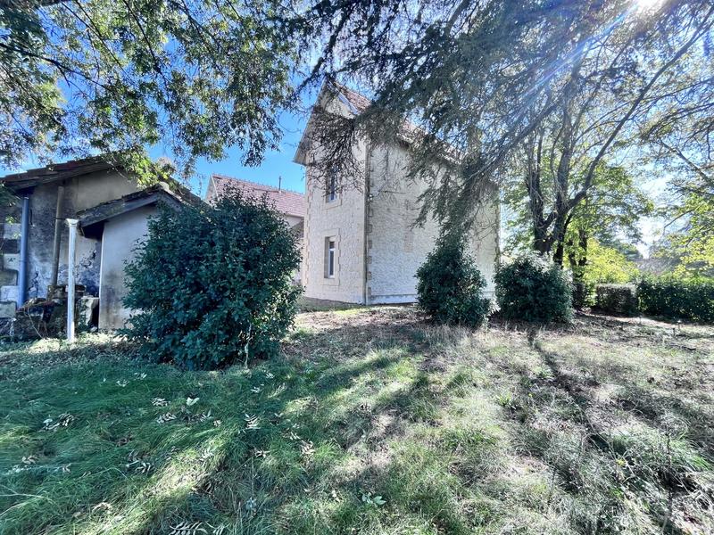 Maison - 165 m² - 7 pièces