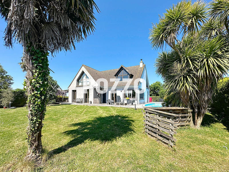 Maison - 135 m² - 6 pièces