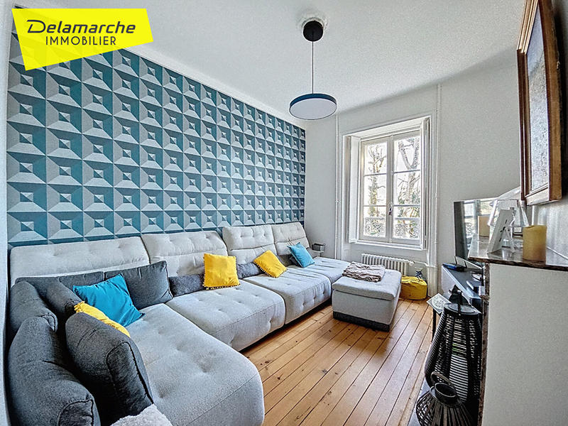 Maison - 325 m² - 11 pièces