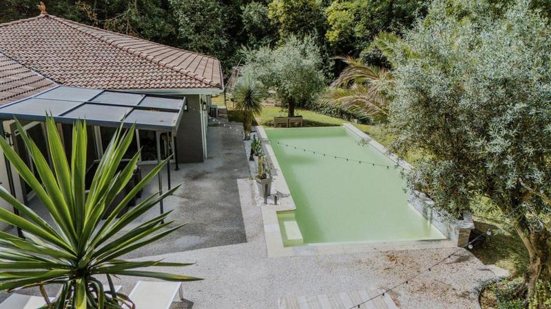 Maison - 160 m² - 6 pièces