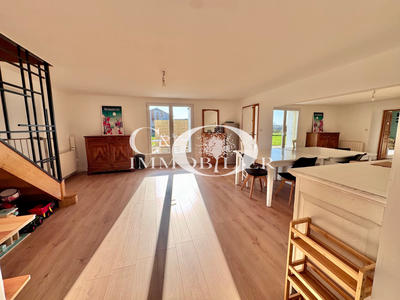 Maison - 161 m² - 5 pièces