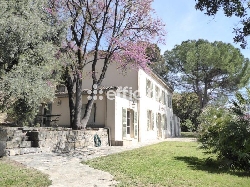 Maison - 180 m² - 6 pièces