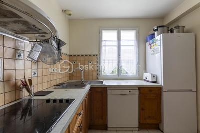 Maison traditionnelle - 95 m² - 5 pièces