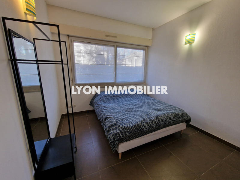 Duplex - 229 m² - 7 pièces