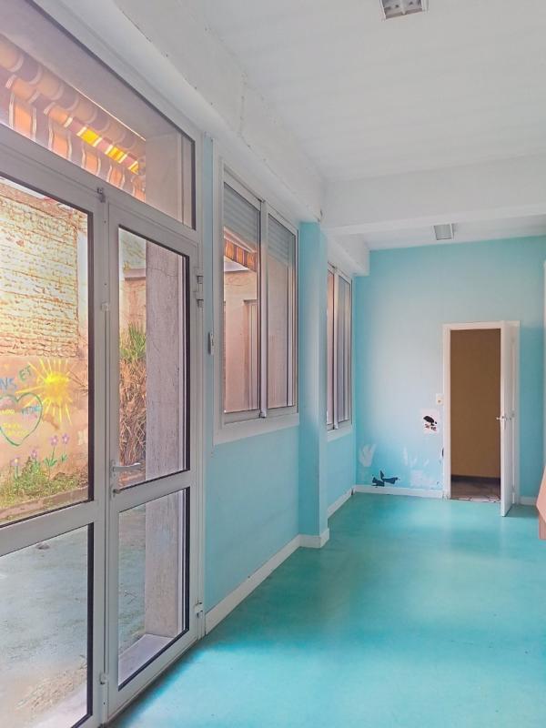 Local d'activité / Entrepôt - 198 m²