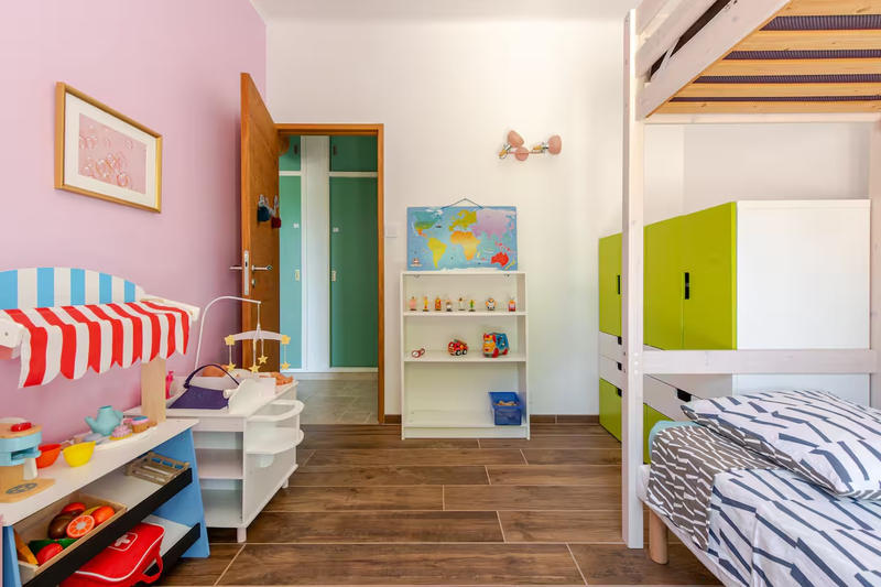 Maison - 210 m² - 9 pièces