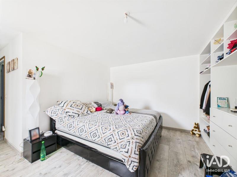 Maison - 237 m² - 6 pièces