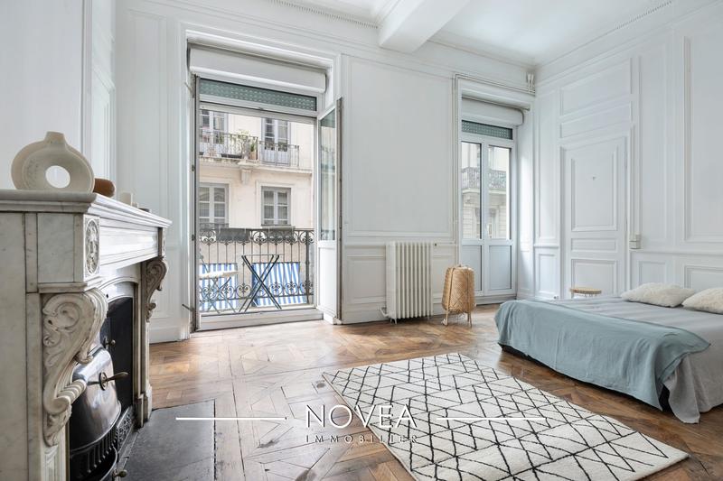 Appartement - 120 m² - 4 pièces