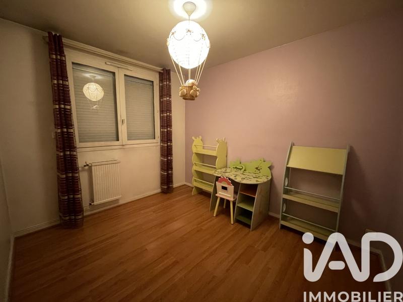 Appartement - 100 m² - 5 pièces