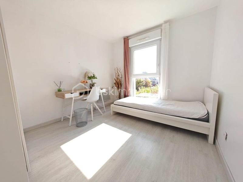 Maison - 94 m² - 5 pièces