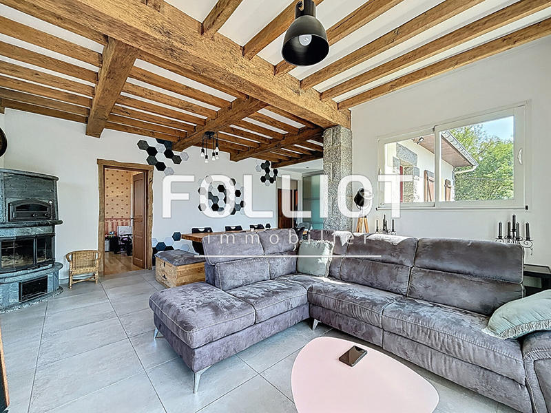 Maison - 131 m² - 8 pièces