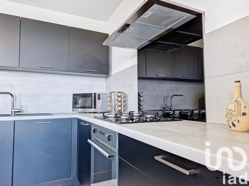 Appartement - 81 m² - 3 pièces