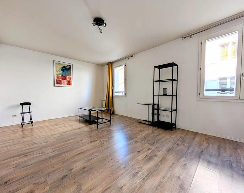 Appartement - 52 m² - 2 pièces