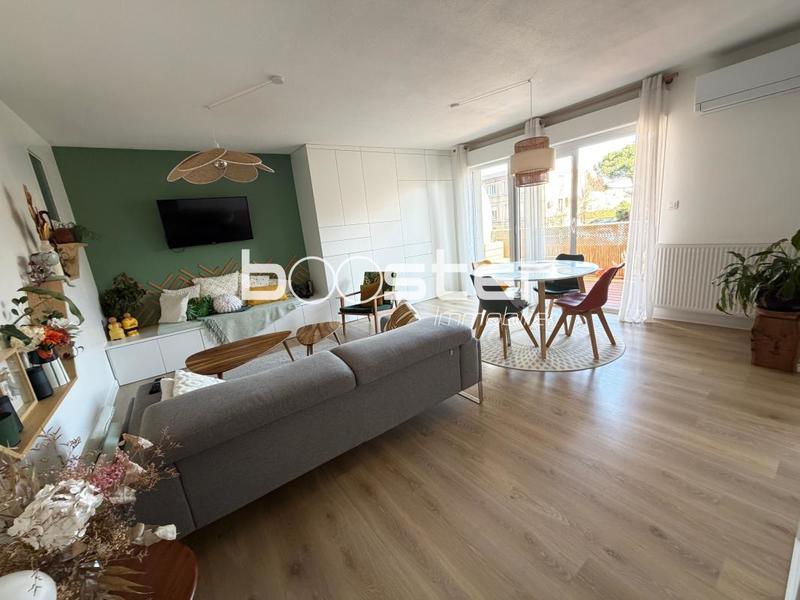 Appartement ancien - 83 m² - 4 pièces