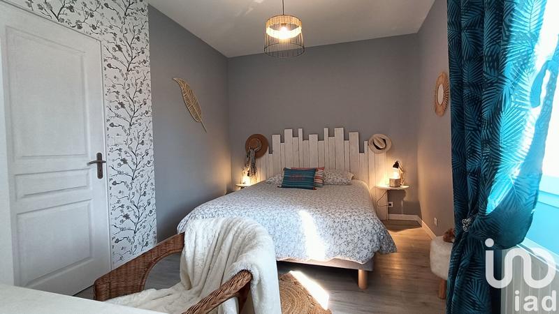 Maison - 397 m² - 16 pièces