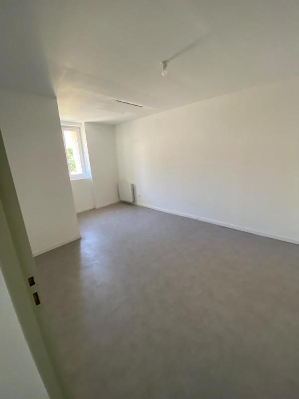 Appartement - 90 m² - 5 pièces