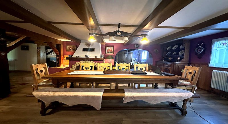 Corps de ferme - 211 m² - 7 pièces