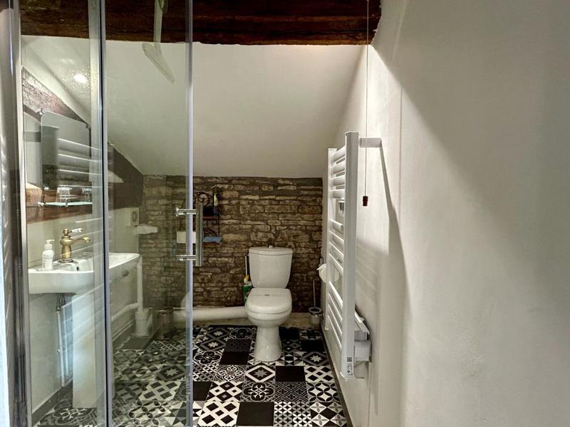 Corps de ferme - 177 m² - 11 pièces