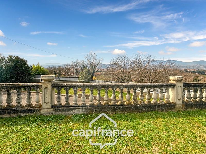 Maison - 88 m² - 5 pièces