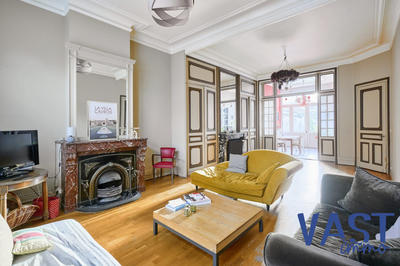 Maison - 183 m² - 6 pièces