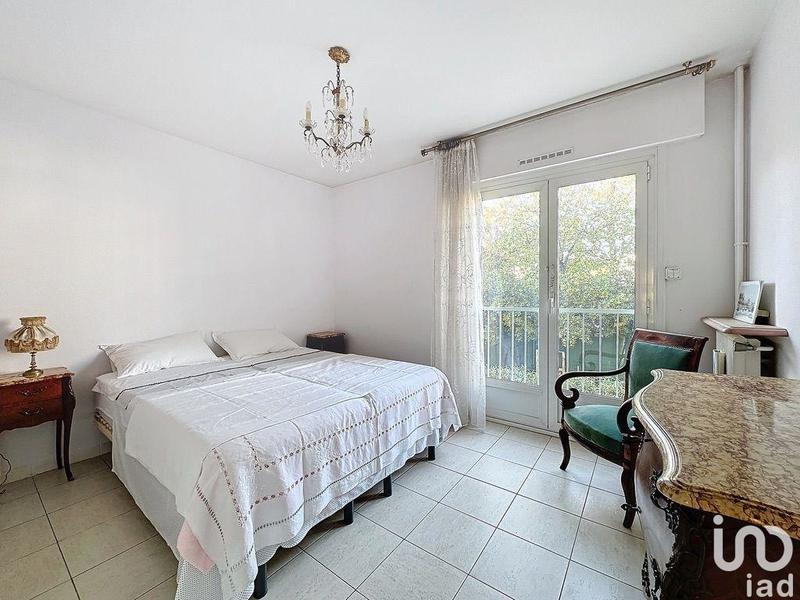 Appartement - 81 m² - 3 pièces