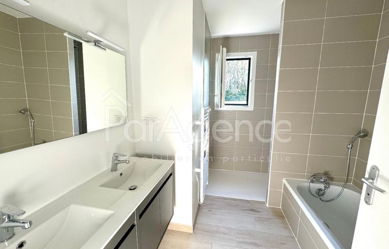 Maison - 136 m² - 5 pièces