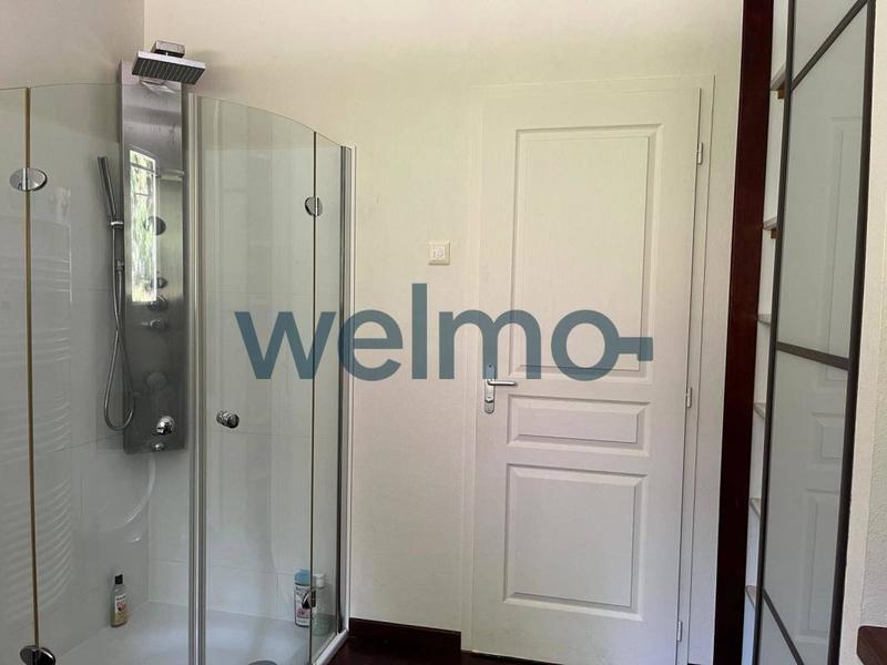 Maison - 121 m² - 5 pièces