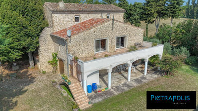 Maison - 276 m² - 8 pièces