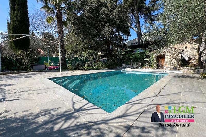 Maison de ville - 140 m² - 5 pièces