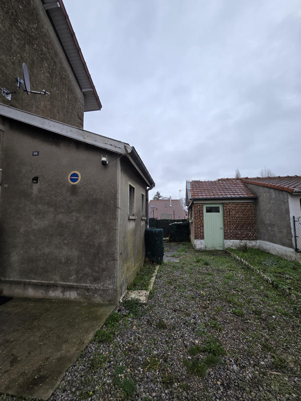 Maison - 60 m² - 4 pièces