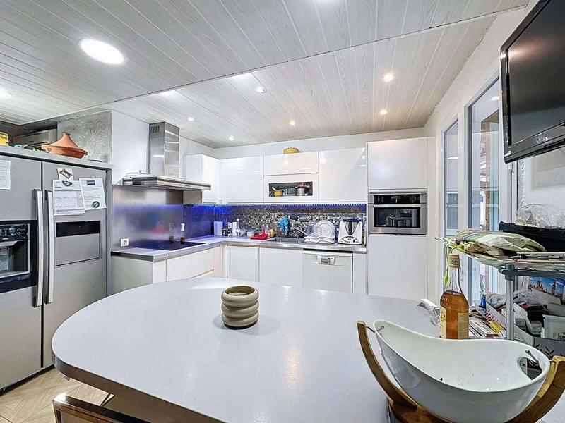 Maison - 117 m² - 5 pièces