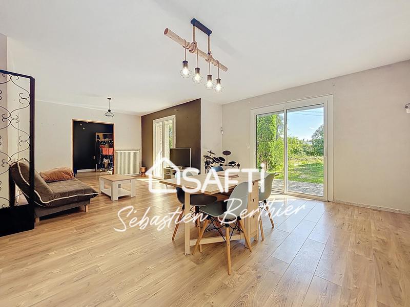 Maison - 180 m² - 6 pièces