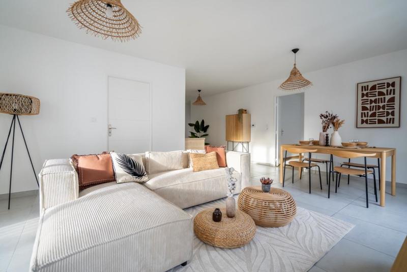 Appartement - 90 m² - 4 pièces