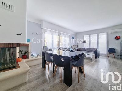 Maison - 270 m² - 10 pièces