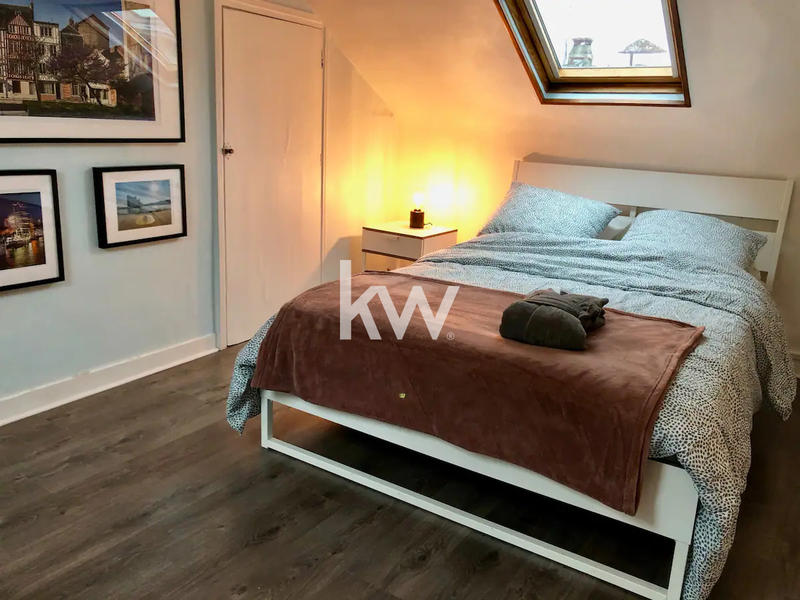 Immeuble - 250 m² - 14 pièces