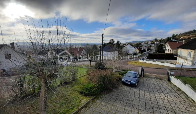 Pavillon - 169 m² - 9 pièces