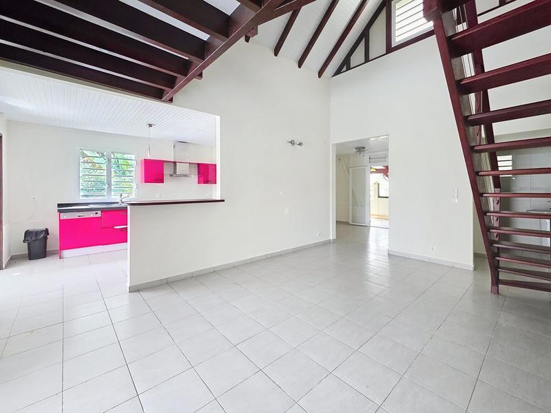 Maison - 108 m² - 4 pièces