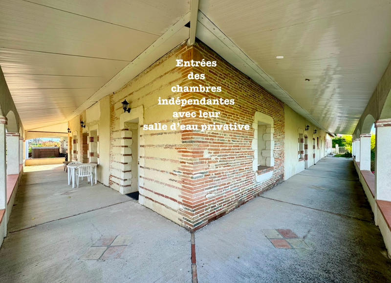 Propriété - 293 m² - 12 pièces