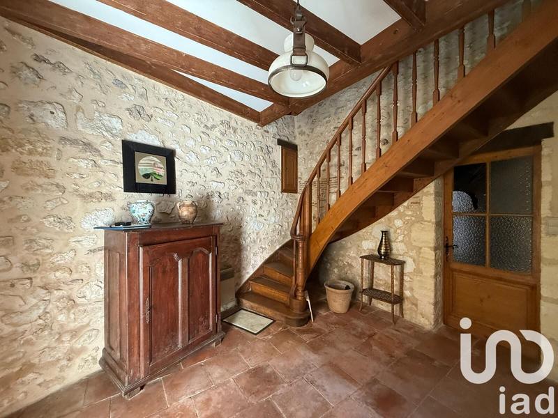 Maison de village - 211 m² - 7 pièces