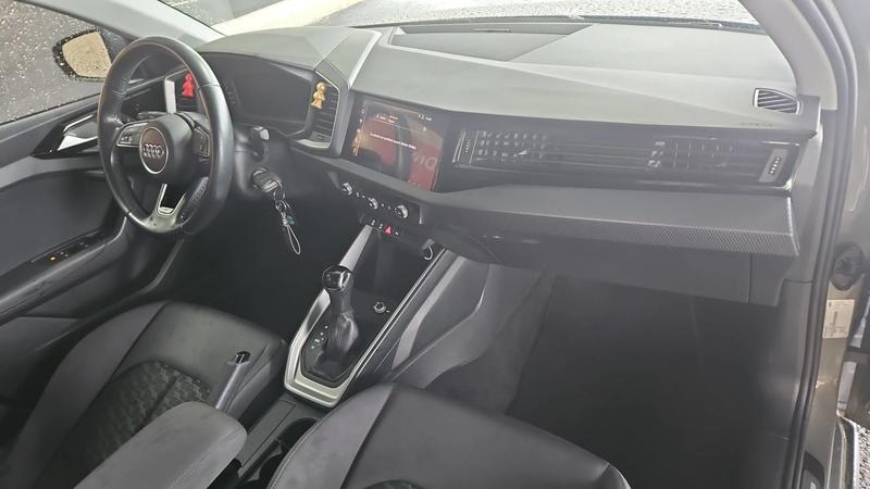 Audi A1 1.0 Tfsi 116 s-Tronic7 s line - 5 places Automatique