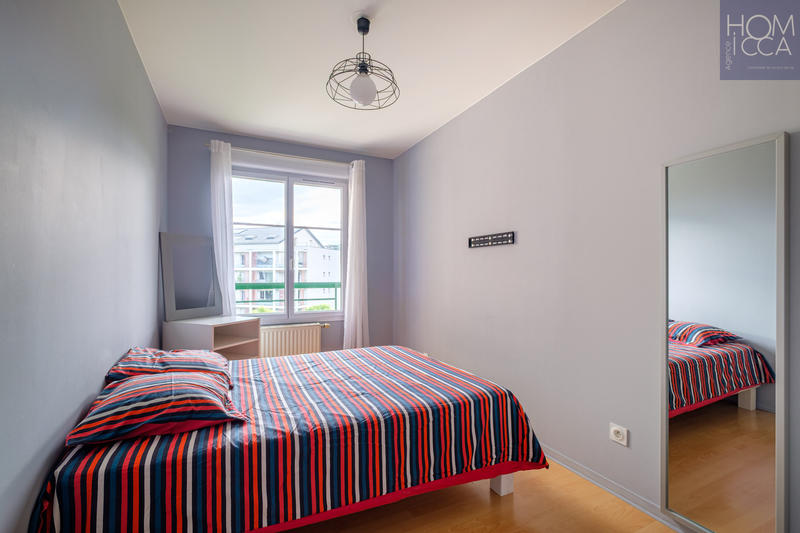 Appartement - 75 m² - 3 pièces