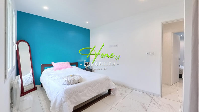 Maison - 95 m² - 5 pièces