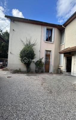 Immeuble - 254 m² - 13 pièces