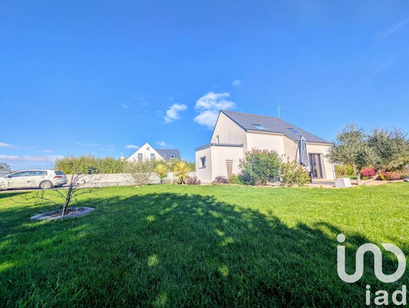 Maison - 97 m² - 5 pièces