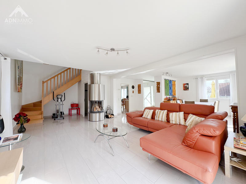 Maison - 176 m² - 5 pièces