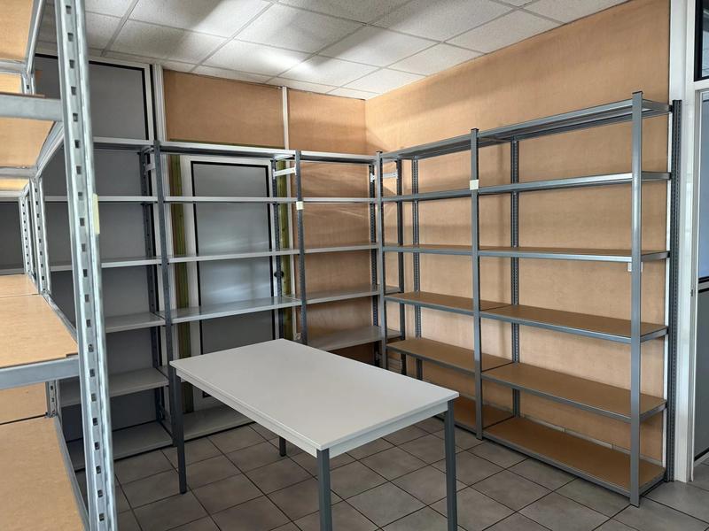 Bureau - 83 m² - 4 pièces