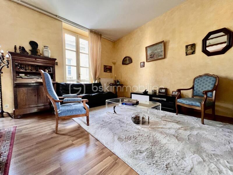 Appartement - 67 m² - 3 pièces