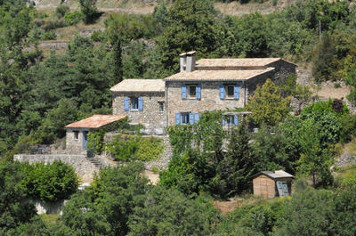 Maison - 180 m² - 8 pièces